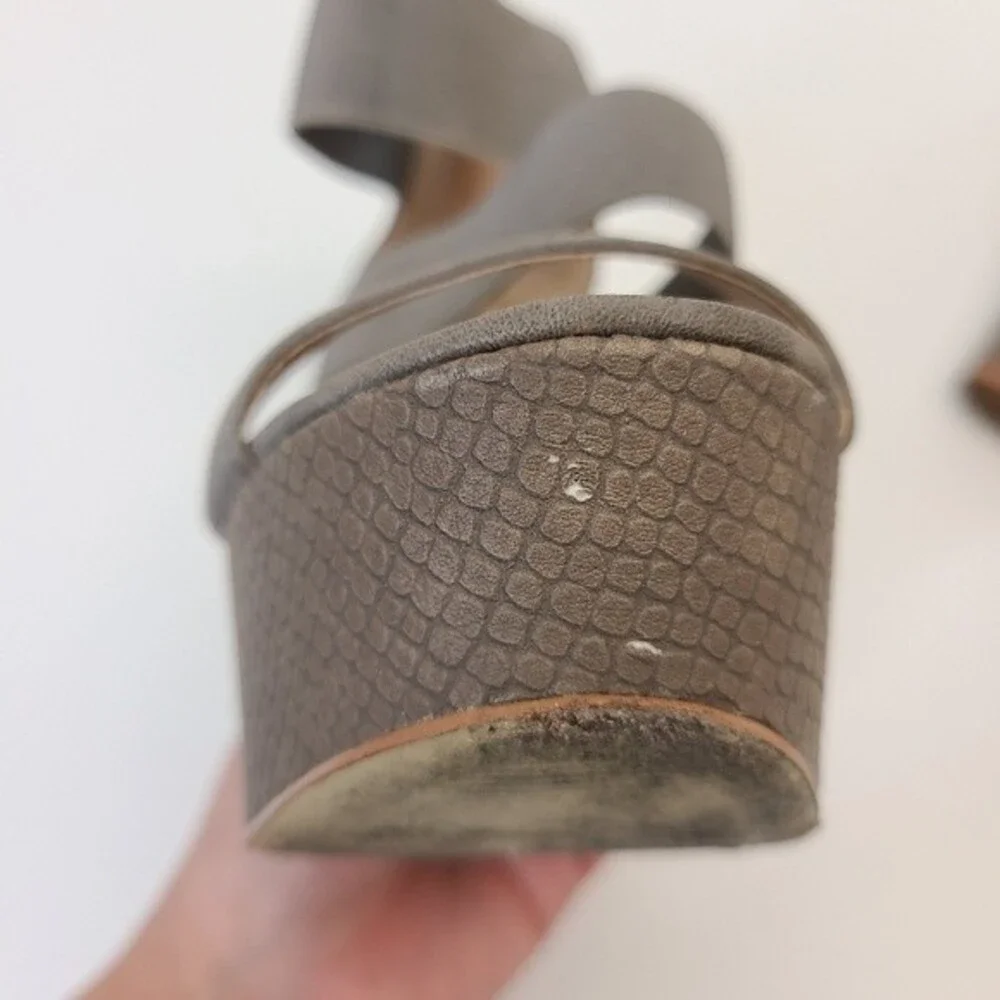 Sole Society Jasmine Grey Platform Wedges Womens 6